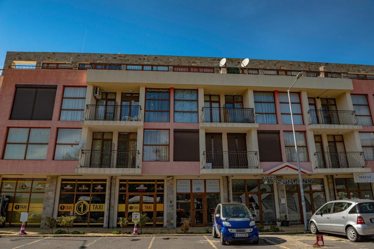 Menada Crystal Park Apartments Sunny Beach Exterior photo